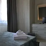 La Fenice מלון 3*